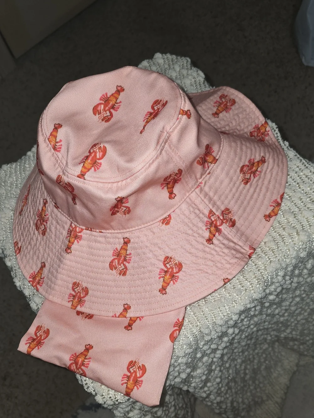 💝🦞Vera Bradley Pink Lobster Print Essential Packable Sun Bucket Hat BRAND NEW - Picture 1 of 4